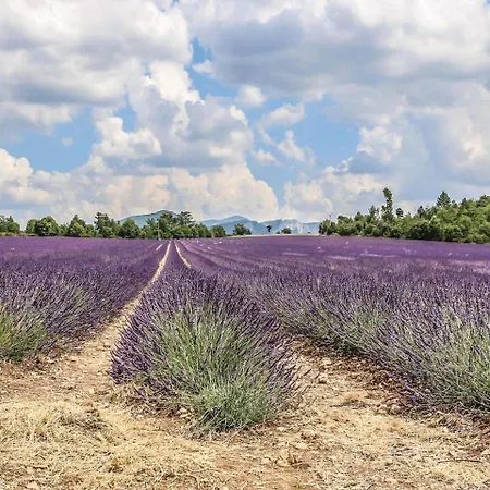 Two-bedroom Holiday In Allons Allons (Alpes-de-Haute-Provence)