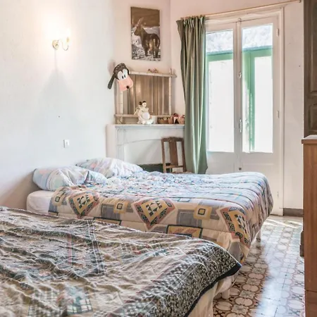 Two-bedroom Holiday In Allons