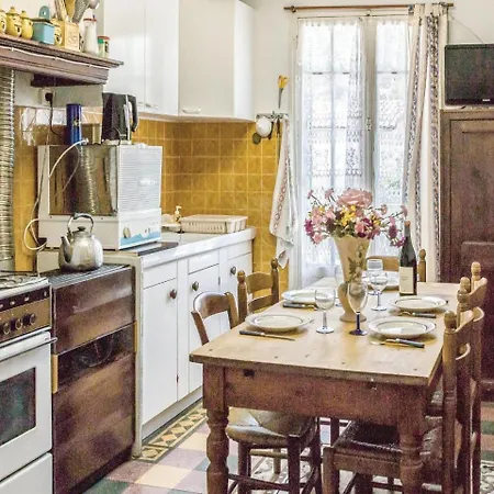 Ferienhaus Two-bedroom Holiday In Allons Allons (Alpes-de-Haute-Provence)
